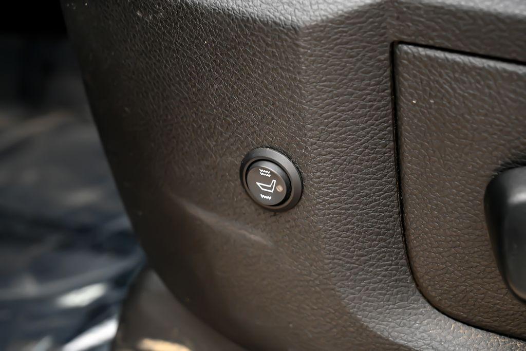 used 2019 Ram 1500 Classic car, priced at $28,543