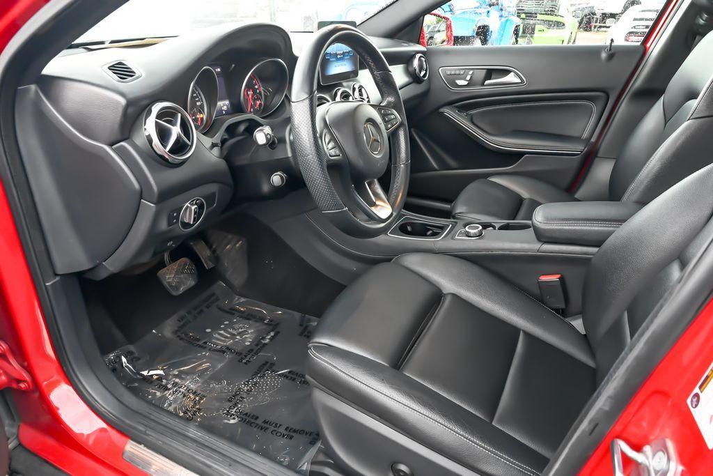 used 2020 Mercedes-Benz GLA 250 car, priced at $18,439