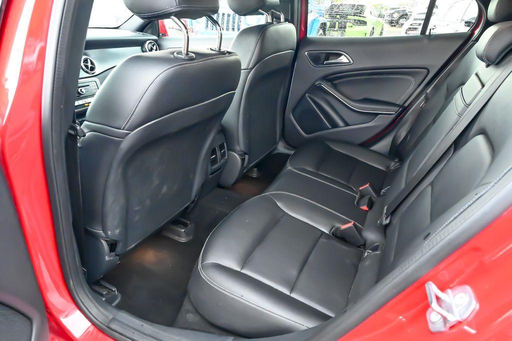 used 2020 Mercedes-Benz GLA 250 car, priced at $18,439
