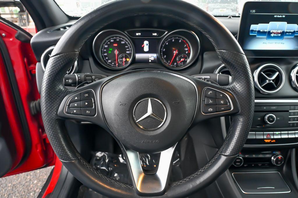 used 2020 Mercedes-Benz GLA 250 car, priced at $18,439