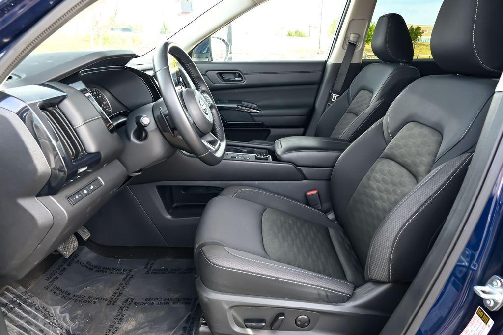 used 2025 Nissan Pathfinder car, priced at $28,451