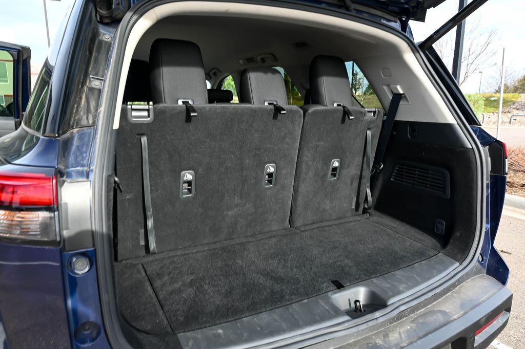 used 2025 Nissan Pathfinder car, priced at $28,451