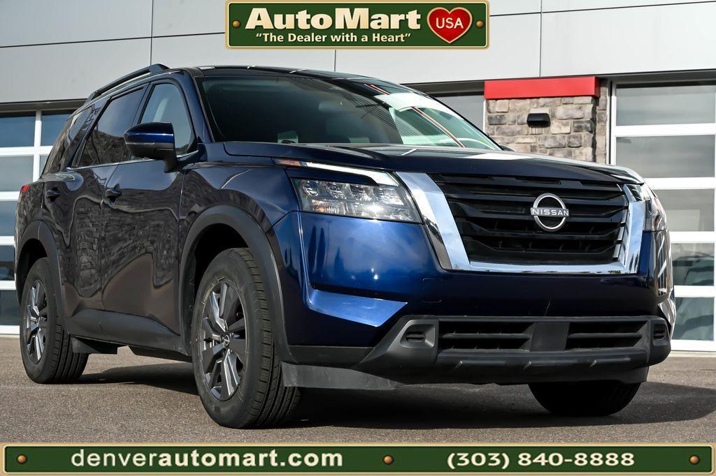 used 2025 Nissan Pathfinder car, priced at $28,451