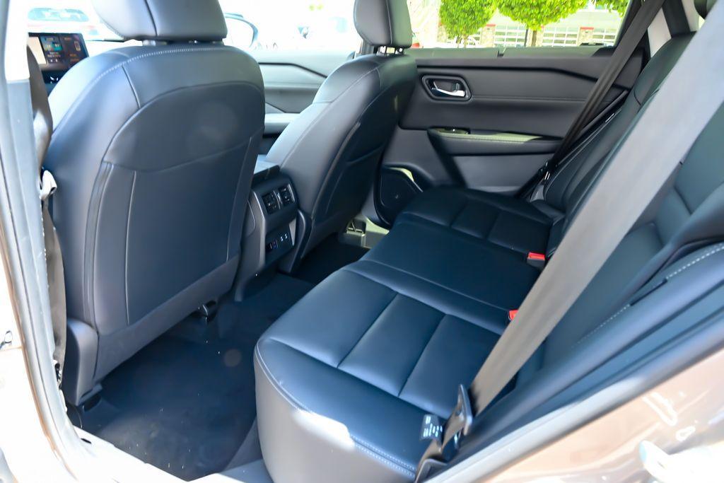 used 2025 Nissan Rogue car, priced at $32,290