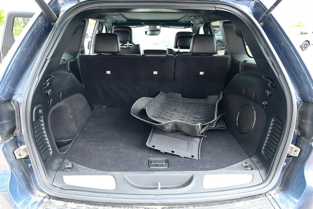 used 2021 Jeep Grand Cherokee car