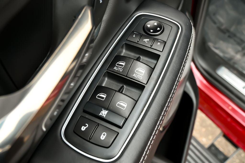 used 2020 Ram 1500 car, priced at $39,687