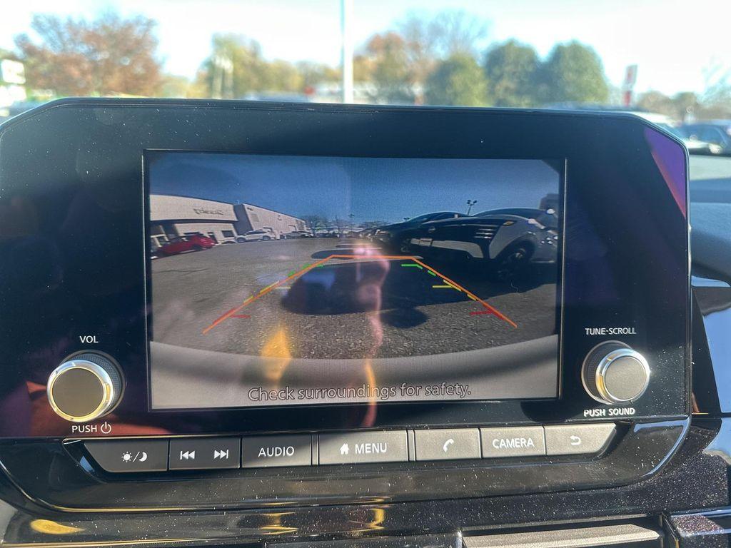 new 2025 Nissan Pathfinder car, priced at $35,316