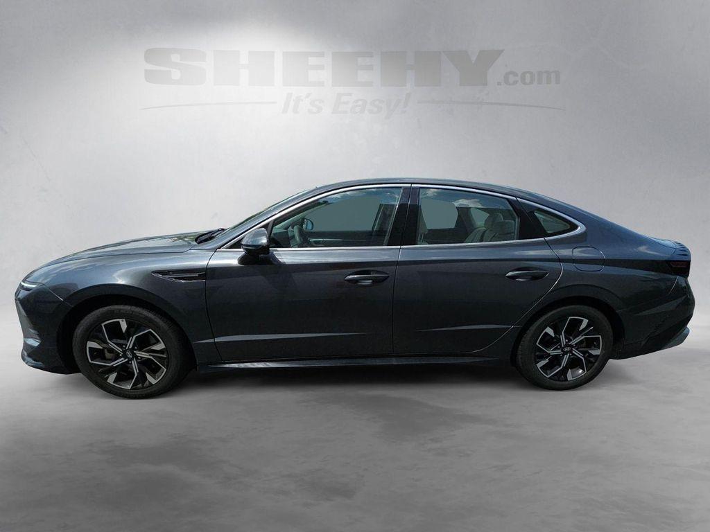 used 2025 Hyundai Sonata car, priced at $22,135