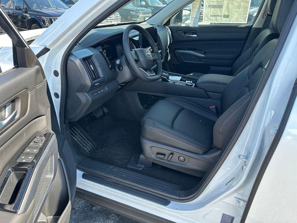 new 2026 Nissan Pathfinder car, priced at $41,582