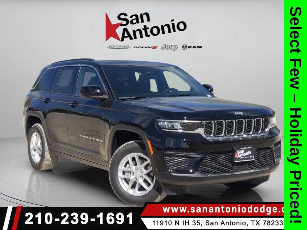 new 2025 Jeep Grand Cherokee car, priced at $36,899