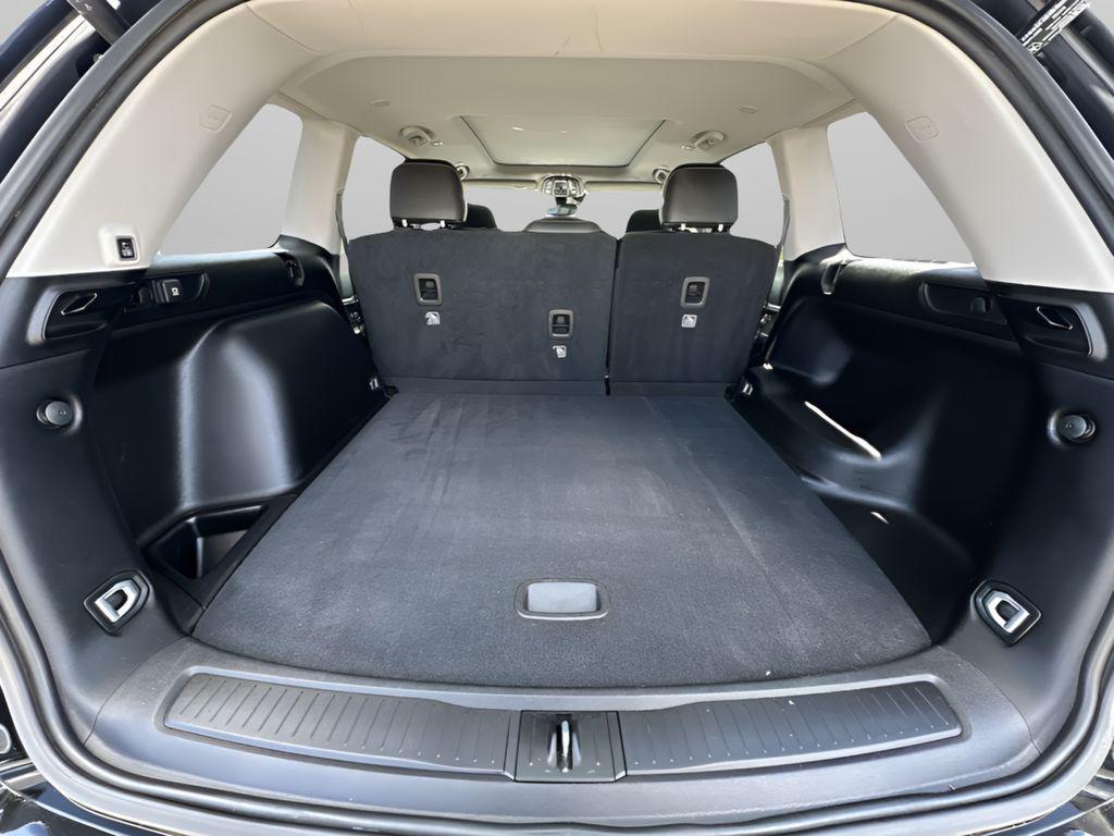 used 2023 Jeep Grand Cherokee car, priced at $27,258