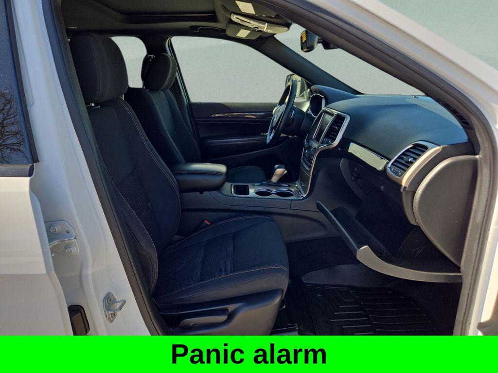 used 2016 Jeep Grand Cherokee car, priced at $12,206