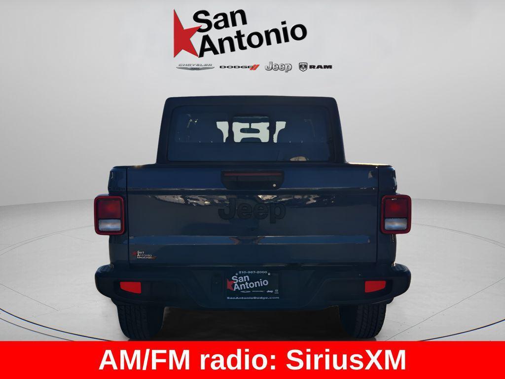 new 2025 Jeep Gladiator car, priced at $43,185