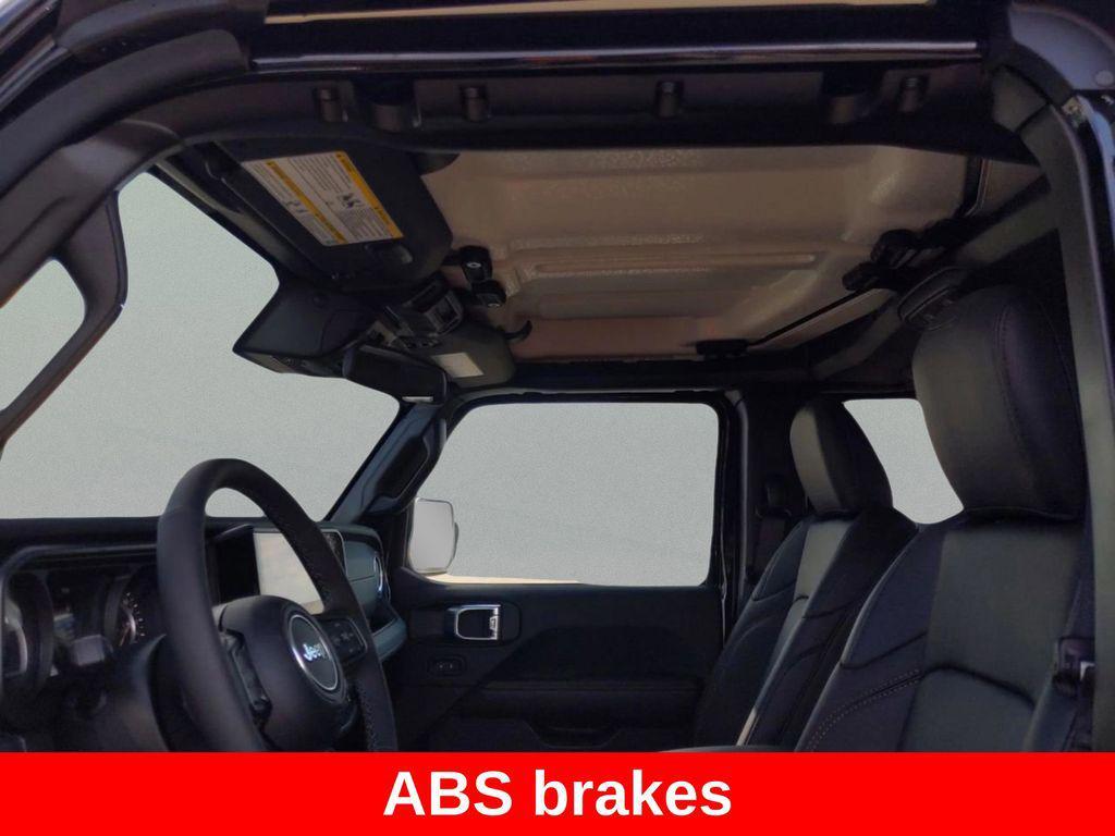 new 2025 Jeep Gladiator car, priced at $40,725