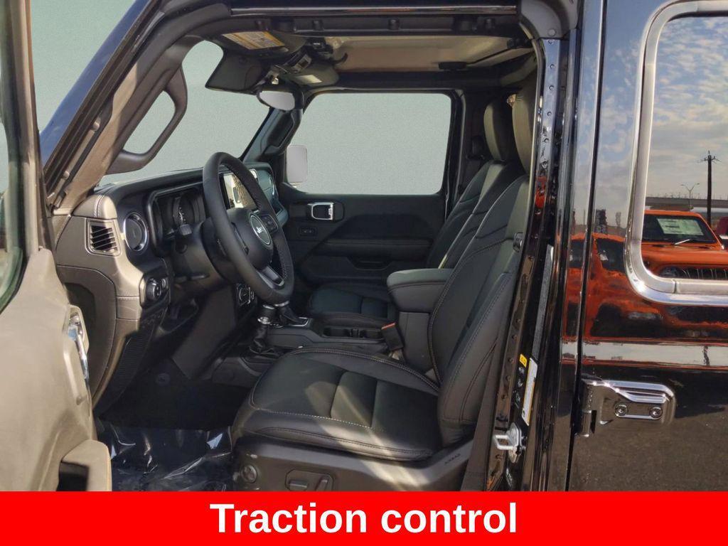 new 2025 Jeep Gladiator car, priced at $40,725