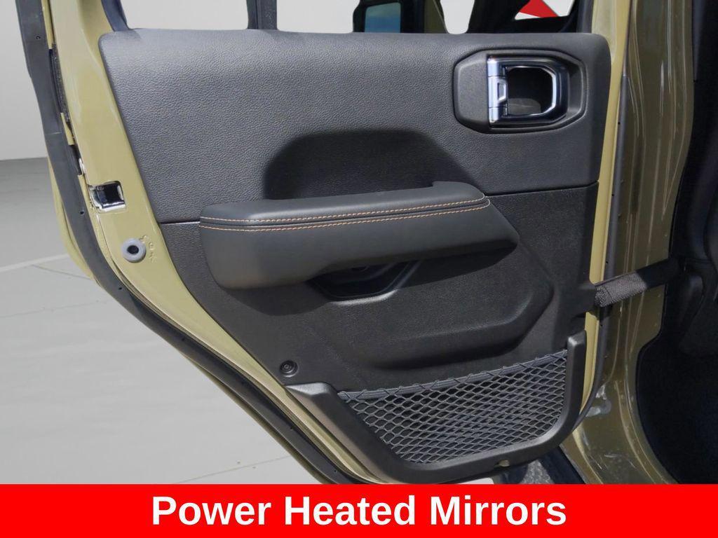 new 2025 Jeep Gladiator car, priced at $42,207