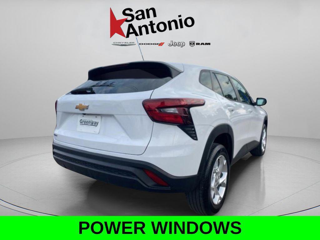 used 2024 Chevrolet Trax car, priced at $16,899