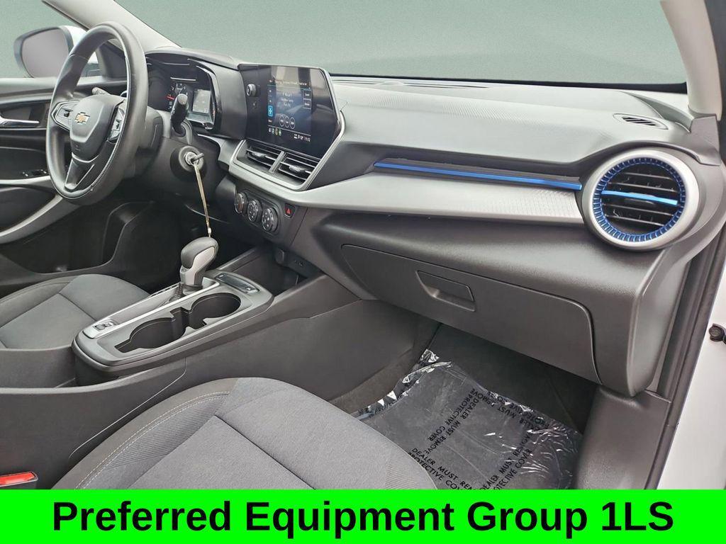 used 2024 Chevrolet Trax car, priced at $16,899