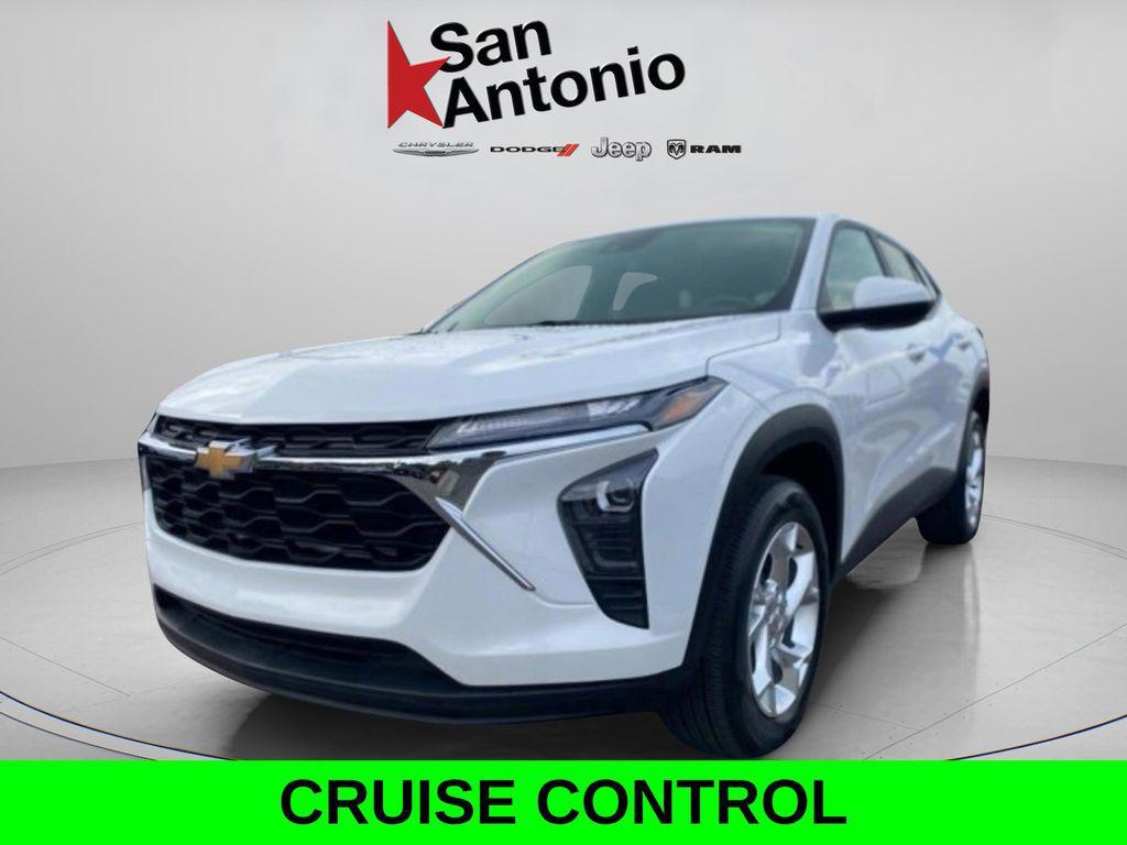 used 2024 Chevrolet Trax car, priced at $16,899