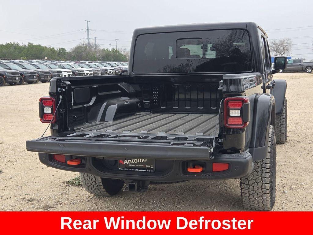 new 2026 Jeep Gladiator car, priced at $58,517