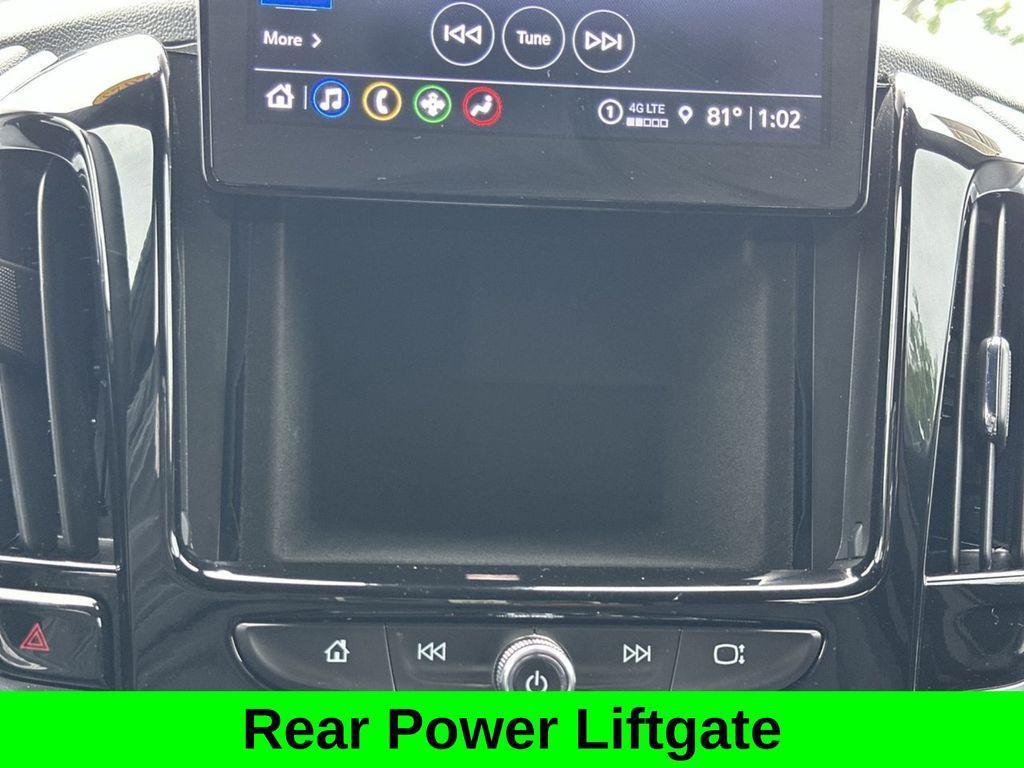 used 2023 Chevrolet Traverse car, priced at $22,550