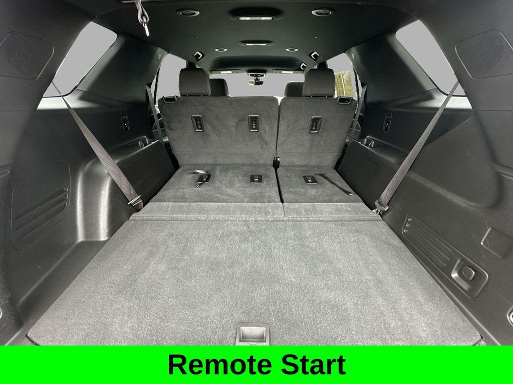 used 2023 Chevrolet Traverse car, priced at $22,550