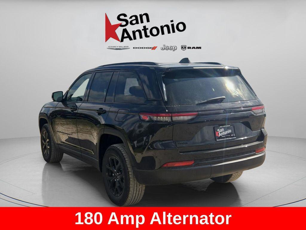 new 2025 Jeep Grand Cherokee car, priced at $40,703