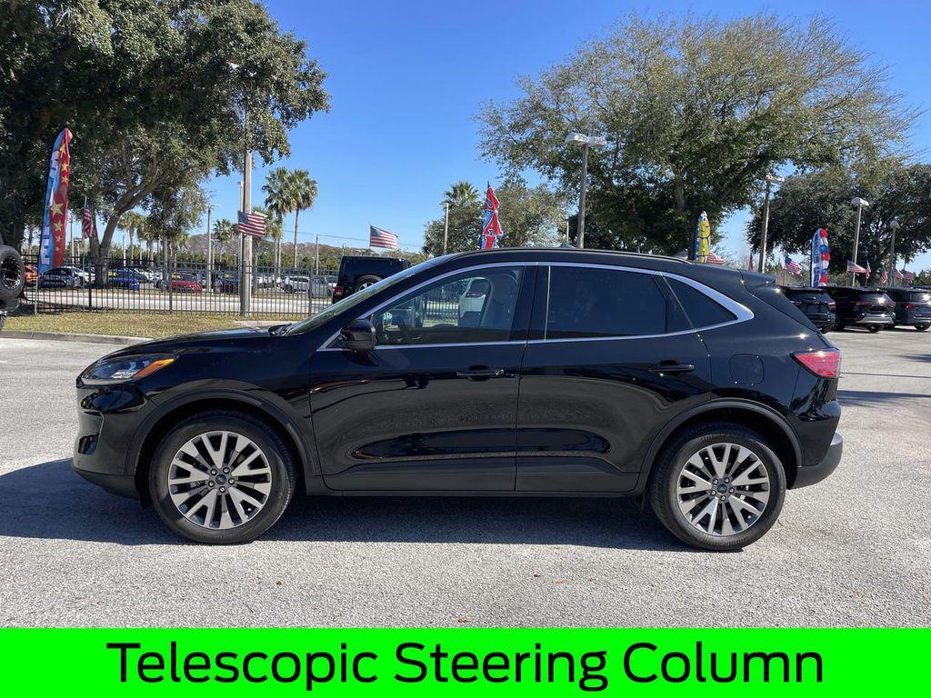 used 2022 Ford Escape car, priced at $23,900