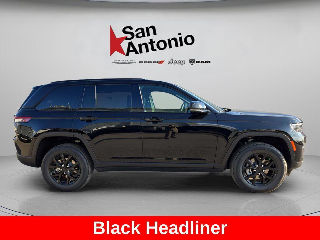 new 2025 Jeep Grand Cherokee car, priced at $39,000
