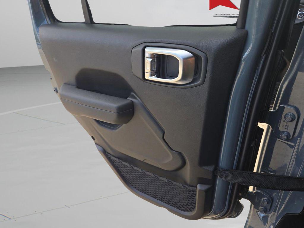 new 2026 Jeep Wrangler car, priced at $49,552