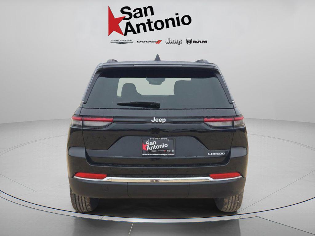 new 2025 Jeep Grand Cherokee car, priced at $34,355