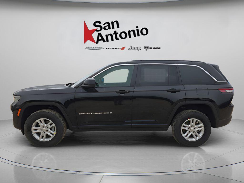 new 2025 Jeep Grand Cherokee car, priced at $34,355