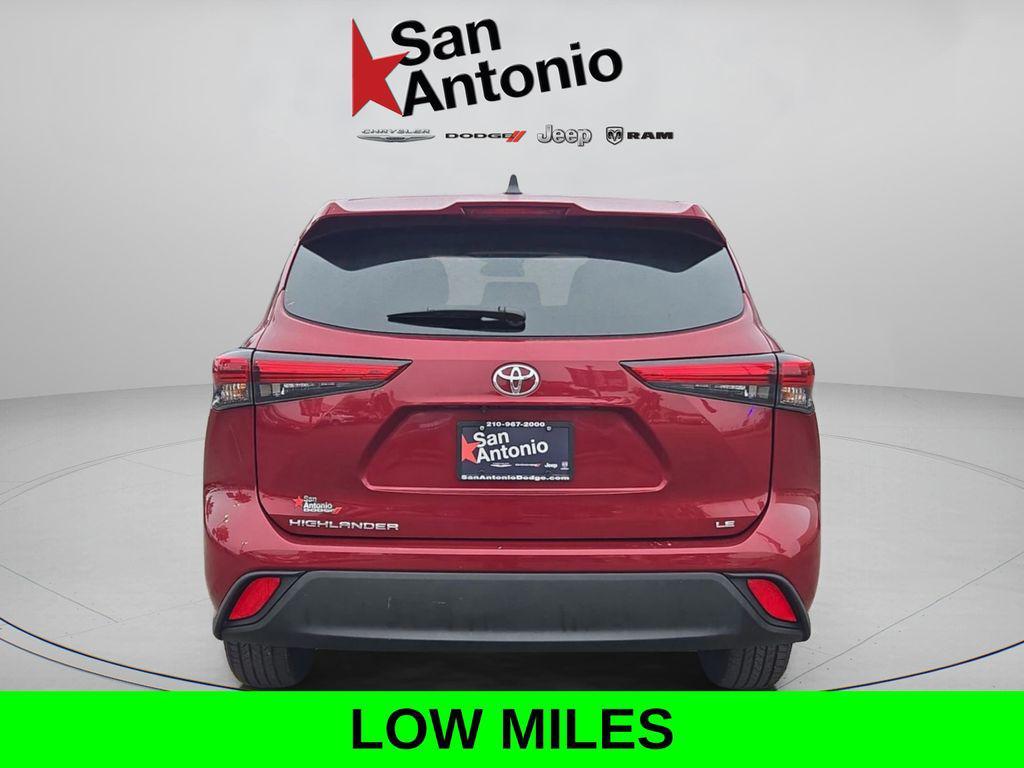 used 2023 Toyota Highlander car, priced at $29,466