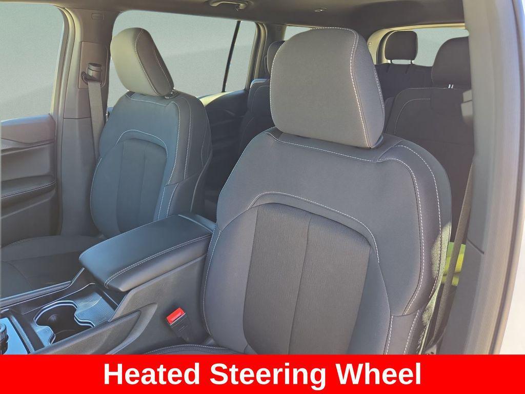 new 2025 Jeep Grand Cherokee L car, priced at $39,426