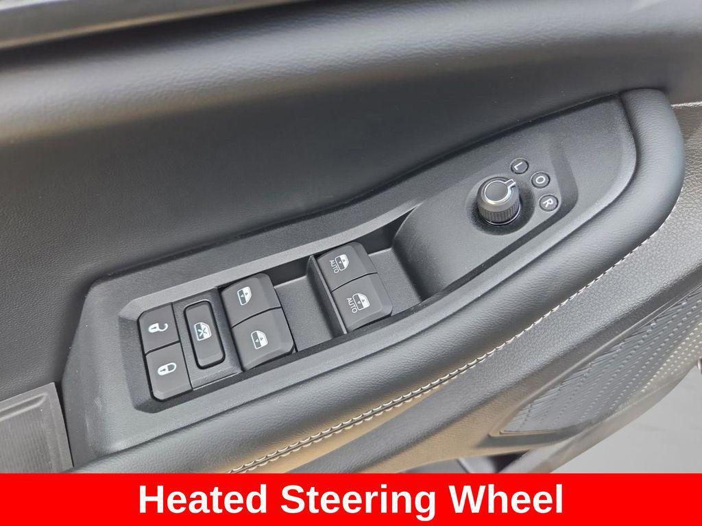 new 2025 Jeep Grand Cherokee car, priced at $39,000