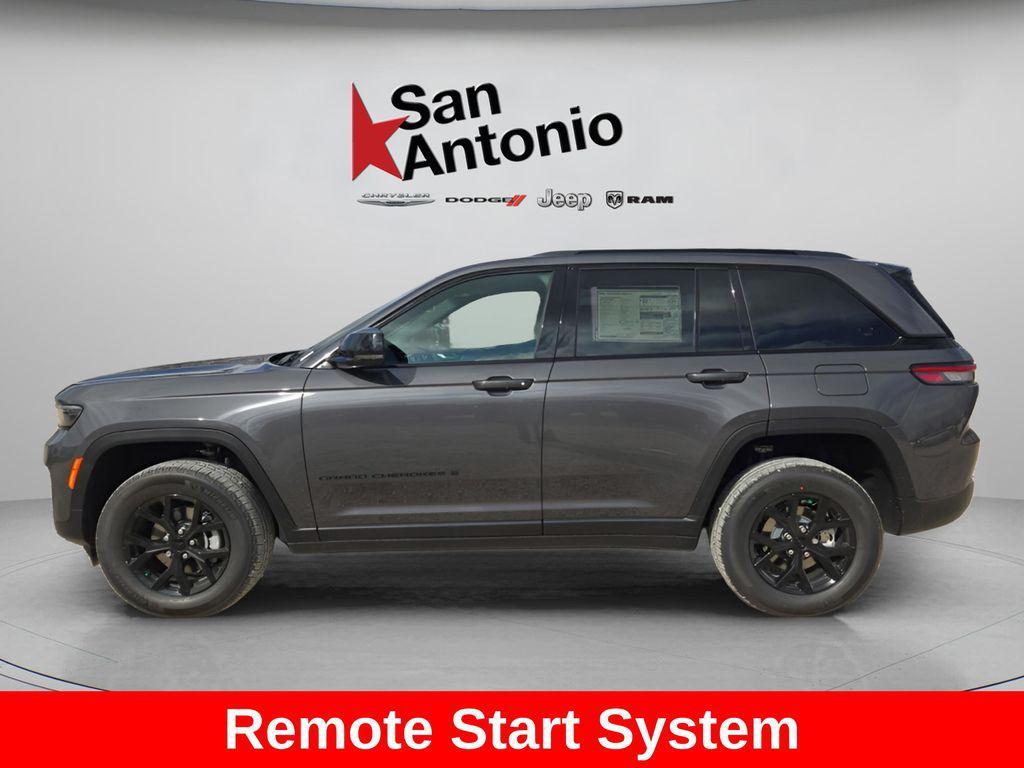 new 2025 Jeep Grand Cherokee car, priced at $39,000
