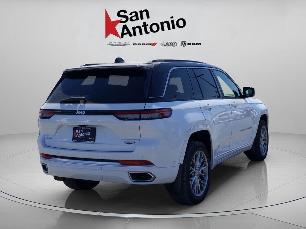 new 2025 Jeep Grand Cherokee car, priced at $48,852