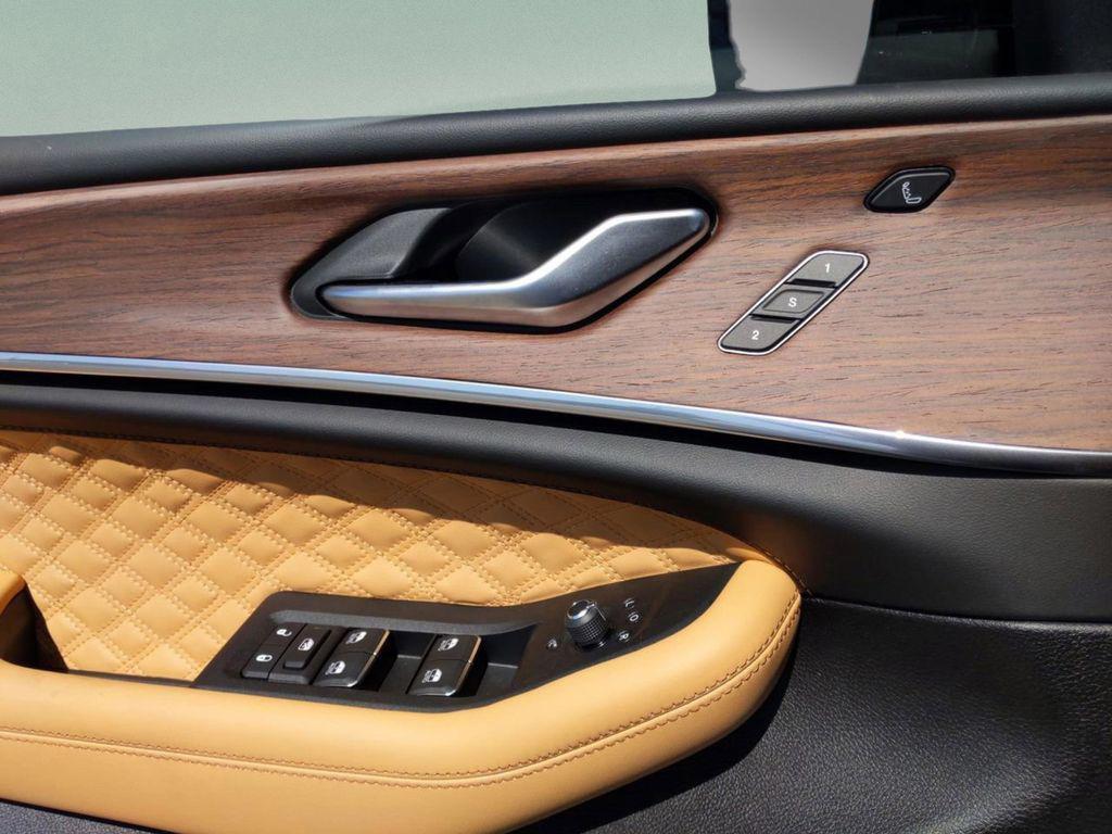 new 2025 Jeep Grand Cherokee car, priced at $48,852