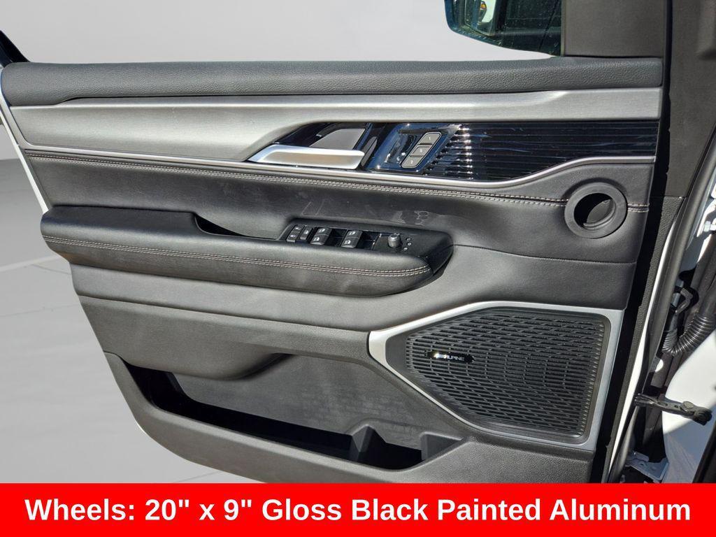 new 2025 Jeep Wagoneer car, priced at $65,274