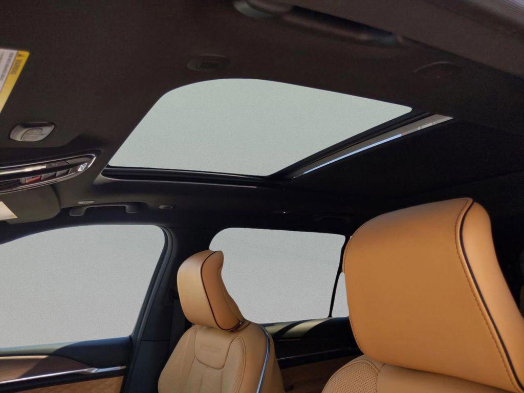 new 2025 Jeep Grand Cherokee L car, priced at $54,070