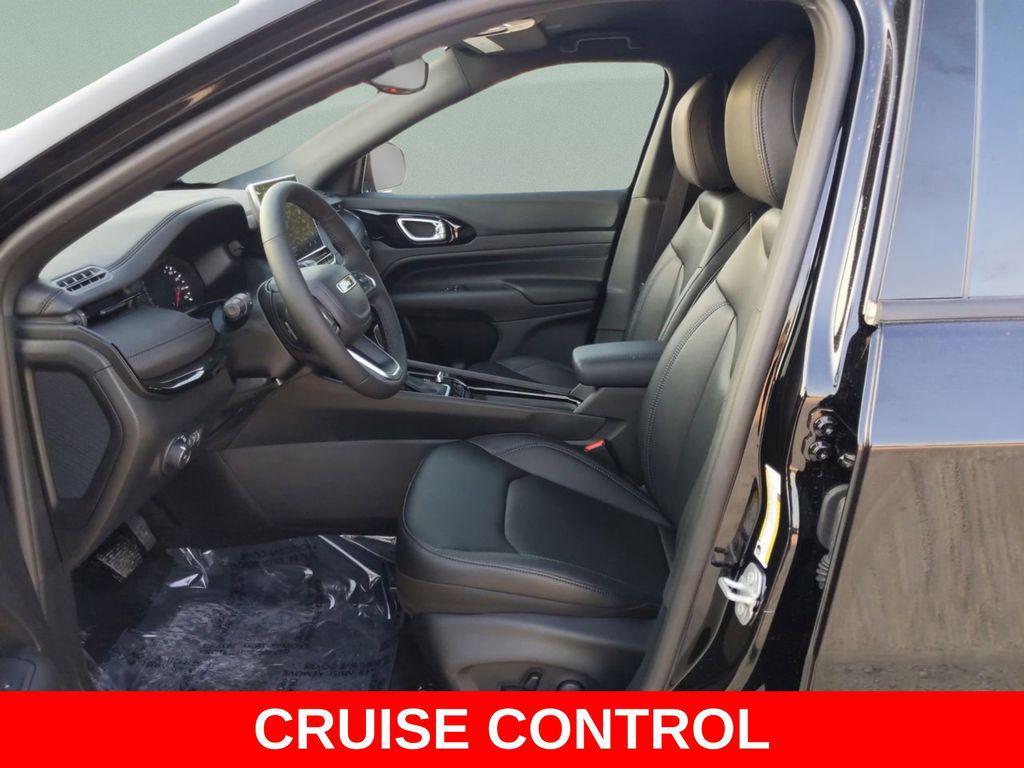 new 2026 Jeep Compass car, priced at $33,336