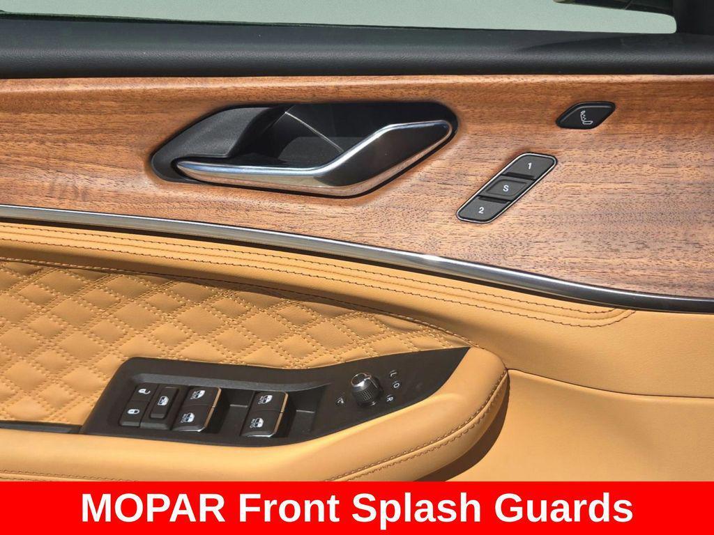 new 2025 Jeep Grand Cherokee L car, priced at $62,319