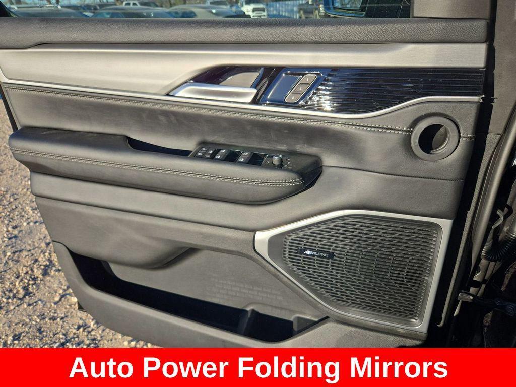 new 2026 Jeep Grand Wagoneer car, priced at $70,104