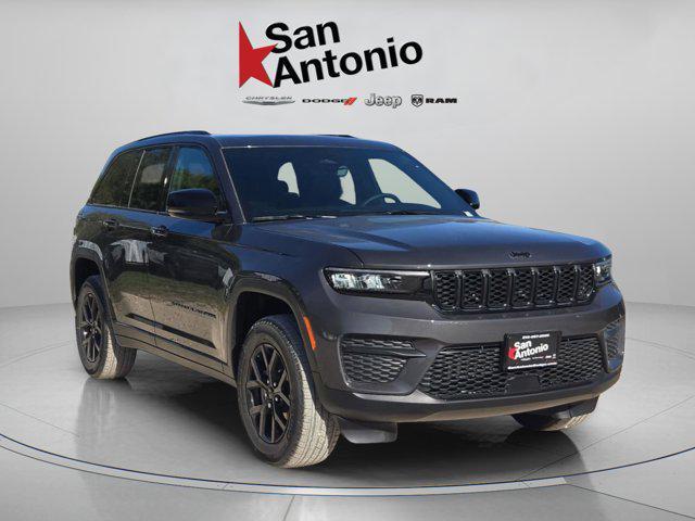 new 2025 Jeep Grand Cherokee car, priced at $41,657