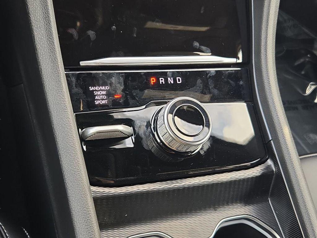 new 2025 Jeep Grand Cherokee car, priced at $45,649