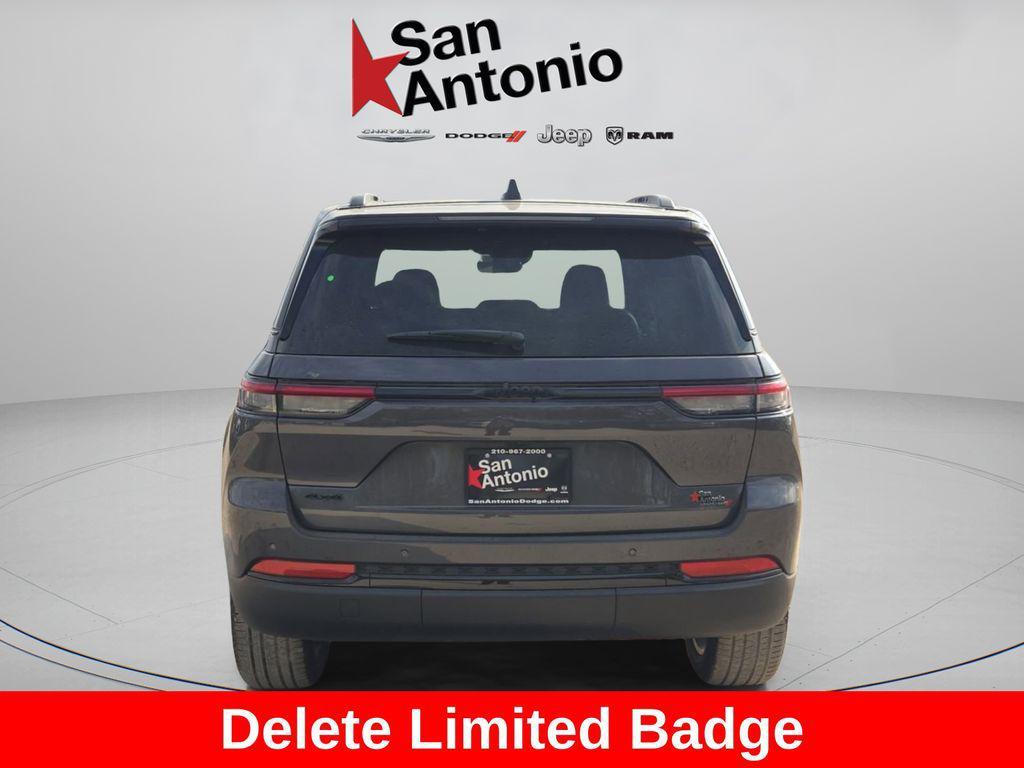 new 2025 Jeep Grand Cherokee car, priced at $46,186