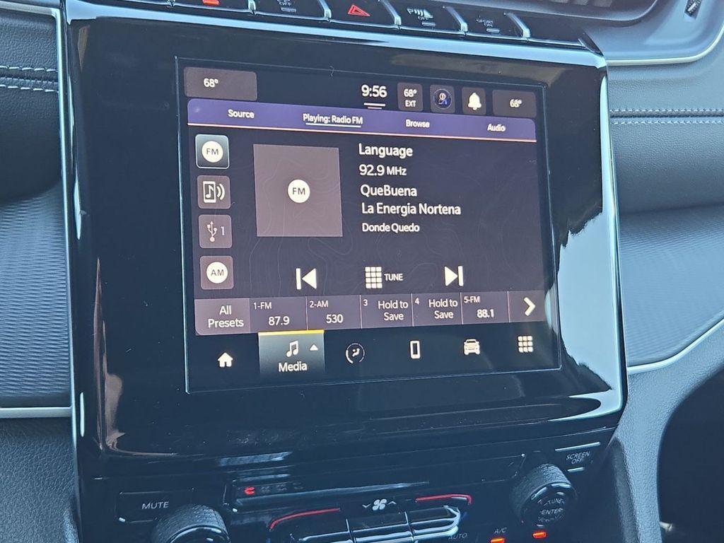 new 2025 Jeep Grand Cherokee car, priced at $31,092