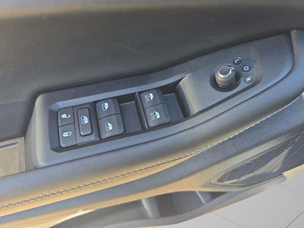 new 2025 Jeep Grand Cherokee car, priced at $34,496