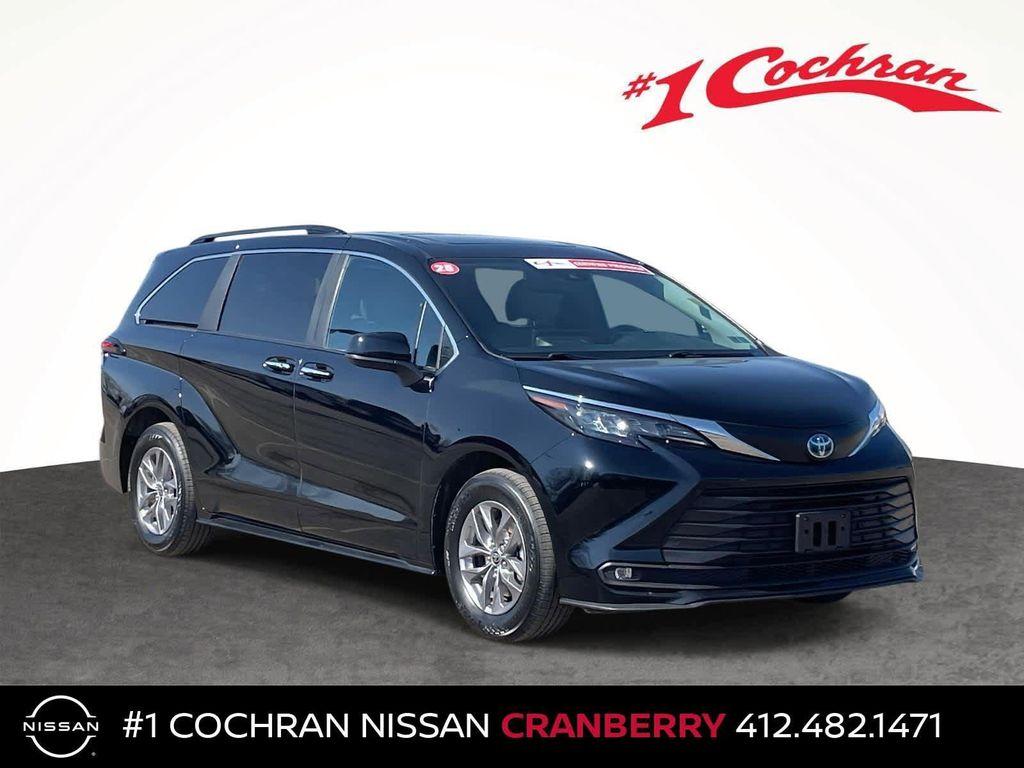 used 2025 Toyota Sienna car, priced at $40,105