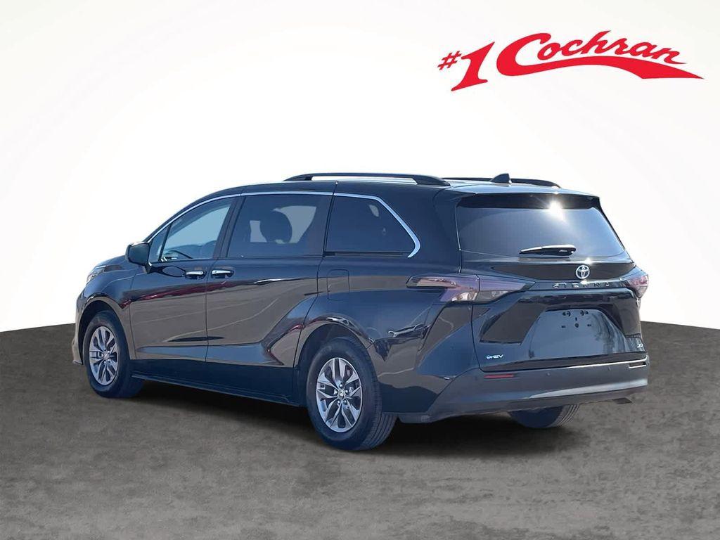 used 2025 Toyota Sienna car, priced at $40,105